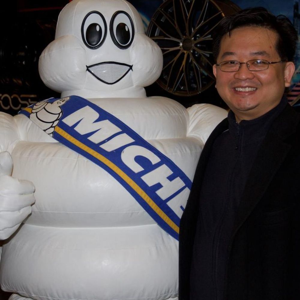 Meet your Posher, Robert